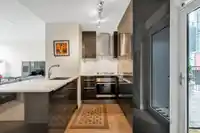 502 1283 HOWE STREET - thumbnail 2