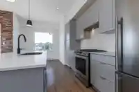514 2493 MONTROSE AVENUE - thumbnail 11