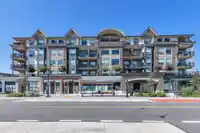 514 2493 MONTROSE AVENUE - thumbnail 3
