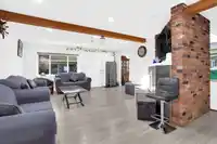 8386 144 STREET - thumbnail 3