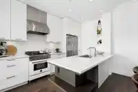 607 168 E 35TH AVENUE - thumbnail 14