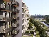 107 58 KONG COURT - thumbnail 10