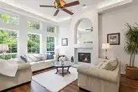 4723 223 STREET - thumbnail 6