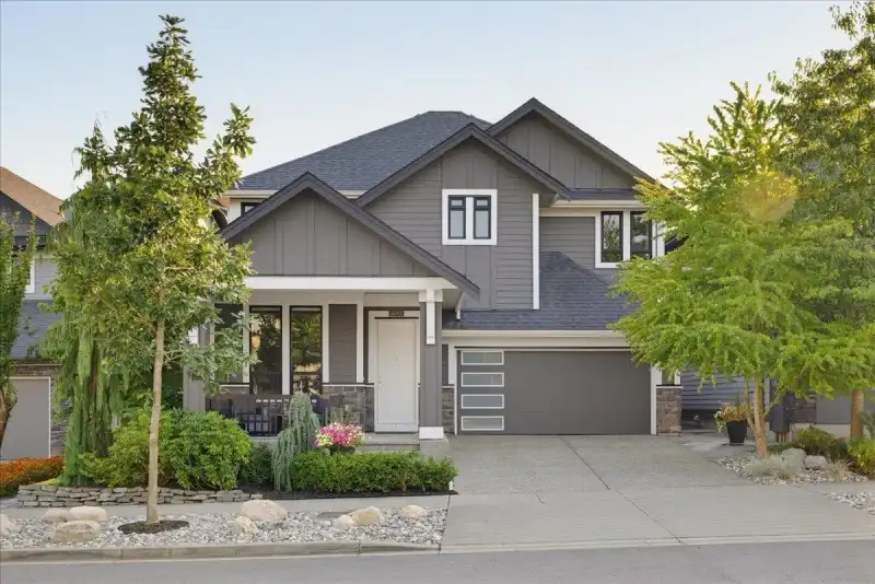16702 EDGEWOOD DRIVE - photo 1 of 28