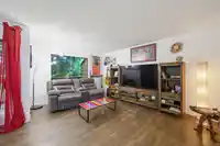 320 CORNELL WAY - thumbnail 2