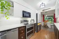320 CORNELL WAY - thumbnail 14
