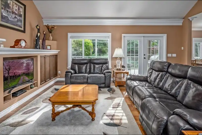 36090 S AUGUSTON PARKWAY - photo 4 of 40