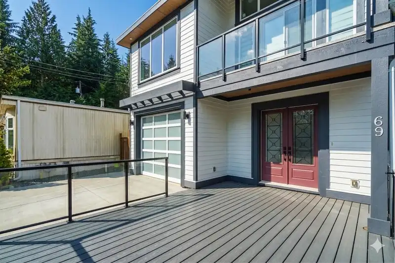 69 3295 SUNNYSIDE ROAD - photo 3 of 39