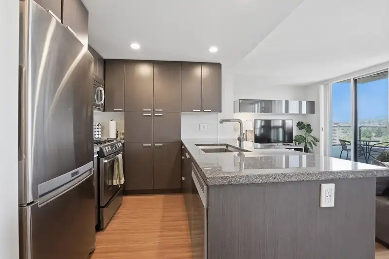 2605 2232 DOUGLAS ROAD - photo 1 of 20