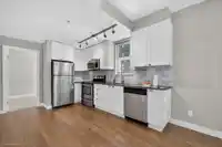 111 3080 GLADWIN ROAD - thumbnail 5