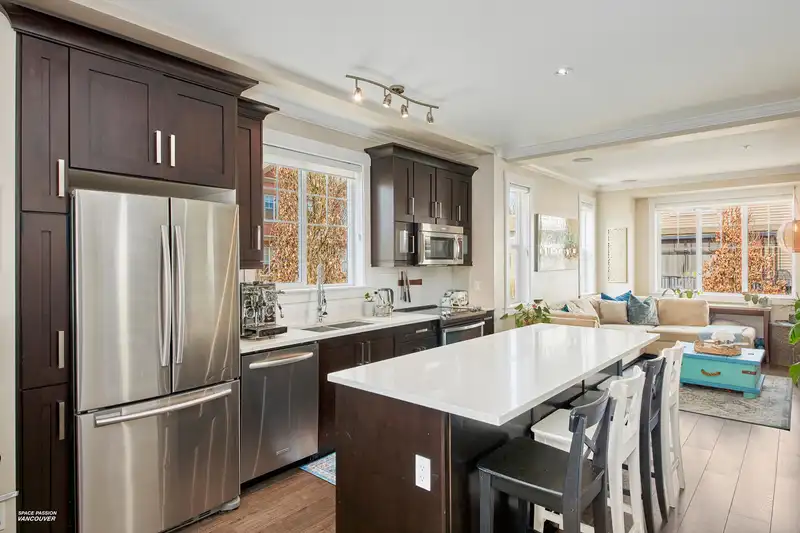 52 10151 240 STREET - photo 4 of 36