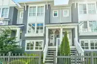 9 5311 ADMIRAL WAY - thumbnail 4