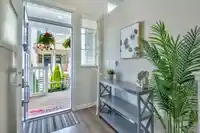 9 5311 ADMIRAL WAY - thumbnail 5