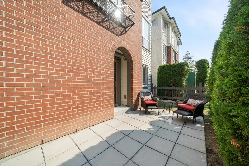 73 7848 209TH STREET - photo 2 of 29