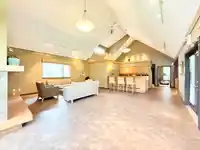 46 9133 SILLS AVENUE - thumbnail 40