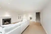 2389 WAKEFIELD DRIVE - thumbnail 4