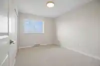 133 1360 MITCHELL STREET - thumbnail 22