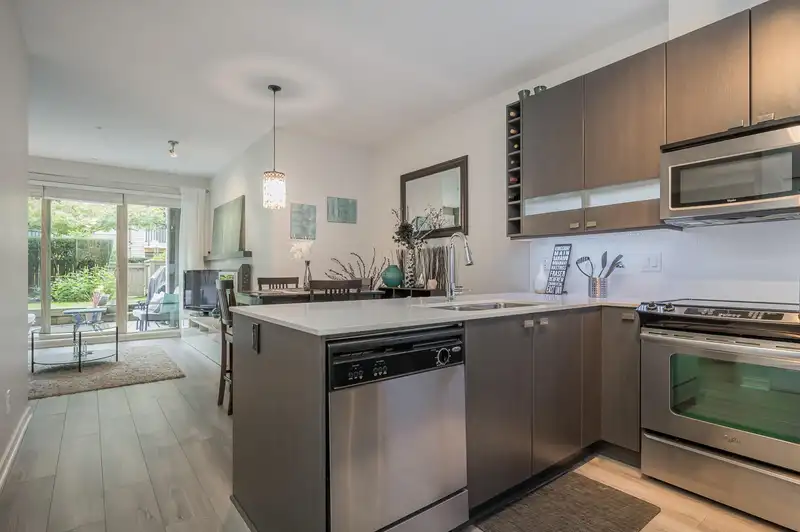 106 5655 210A STREET - photo 1 of 36