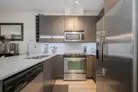 106 5655 210A STREET - thumbnail 11