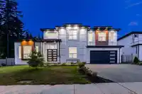 2728 201 STREET - thumbnail 1
