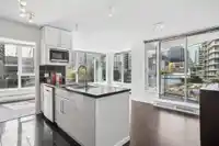808 689 ABBOTT STREET - thumbnail 5