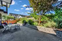 648 E 3RD STREET - thumbnail 38