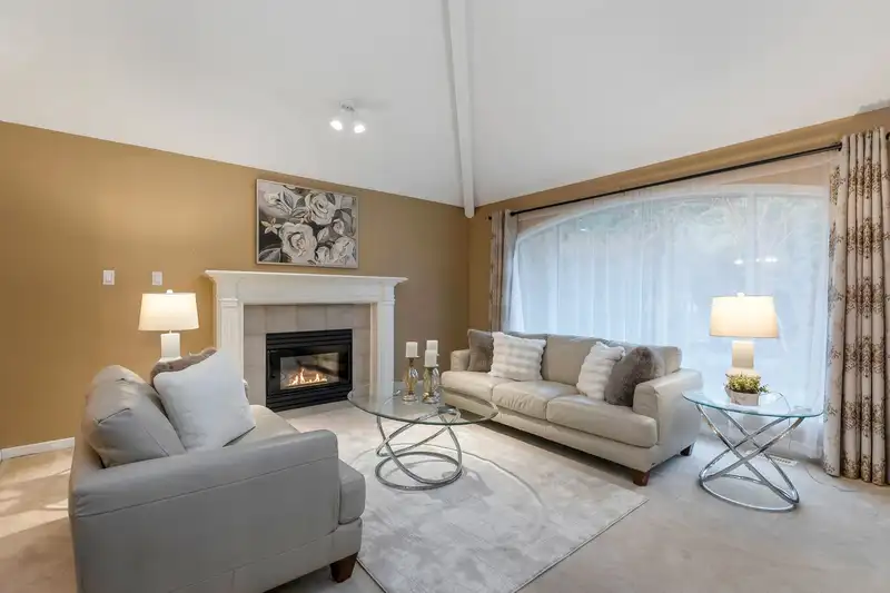 9289 204 STREET - photo 4 of 40