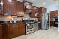 6303 167B STREET - thumbnail 14