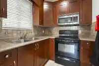 6303 167B STREET - thumbnail 17