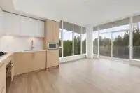 306 9675 KING GEORGE BOULEVARD - thumbnail 3