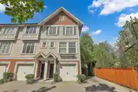 19 8713 158 STREET - thumbnail 2
