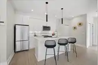 305 22335 MCINTOSH AVENUE - thumbnail 1
