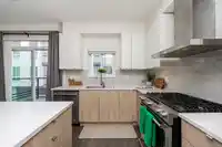 3 7947 209 STREET - thumbnail 6