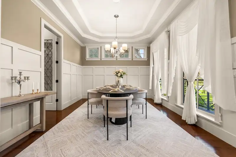 3042 W 33RD AVENUE - photo 4 of 36