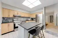 202 5885 OLIVE AVENUE - thumbnail 2
