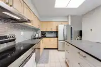202 5885 OLIVE AVENUE - thumbnail 4