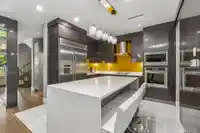 2553 WESTERN AVENUE - thumbnail 13