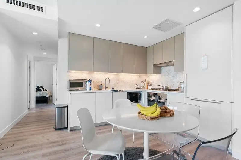 205 8188 FRASER STREET - photo 4 of 36