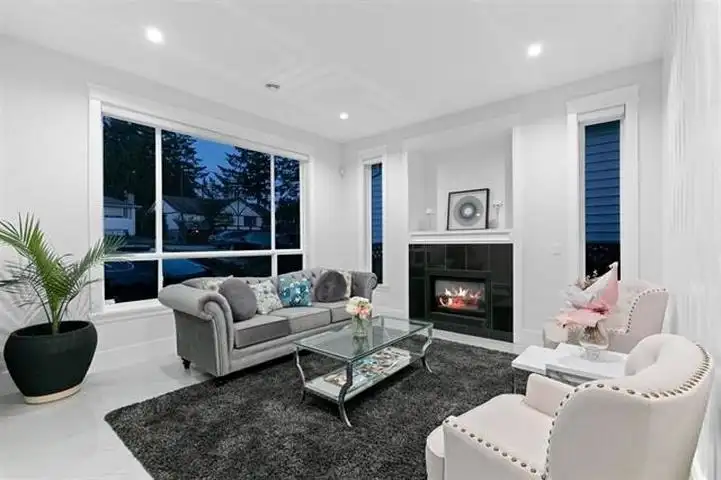 338 MUNDY STREET - photo 4 of 40