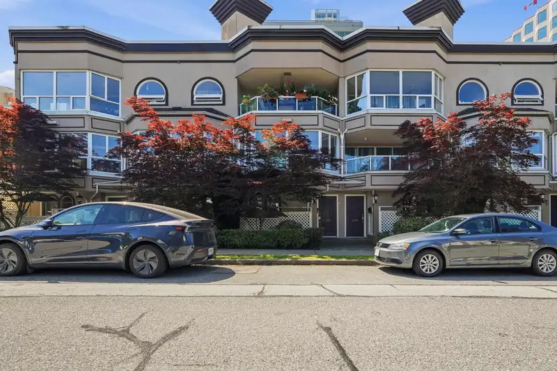 1284 W 8TH AVENUE - photo 1 of 33