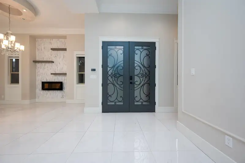 8980 HEATHER STREET - photo 4 of 40