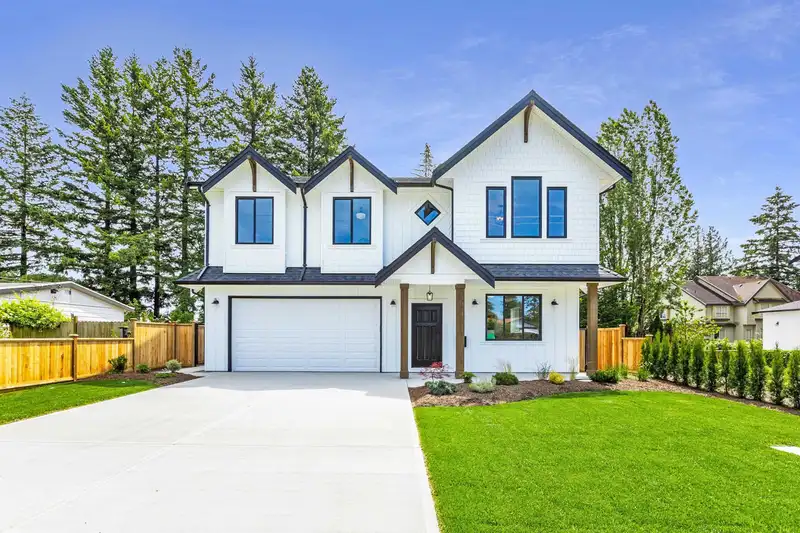 26528 29 AVENUE - photo 1 of 40