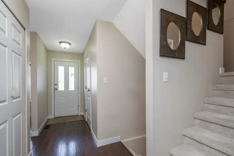 21 8863 216 STREET - photo 3 of 33