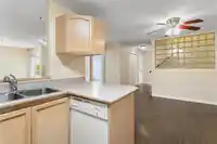 315 19721 64 AVENUE - thumbnail 3