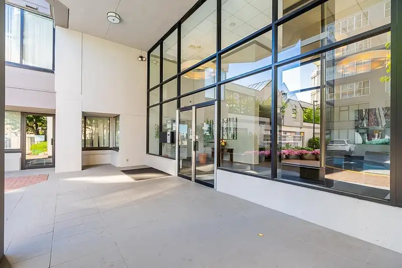 1402 11910 80 AVENUE - photo 2 of 29