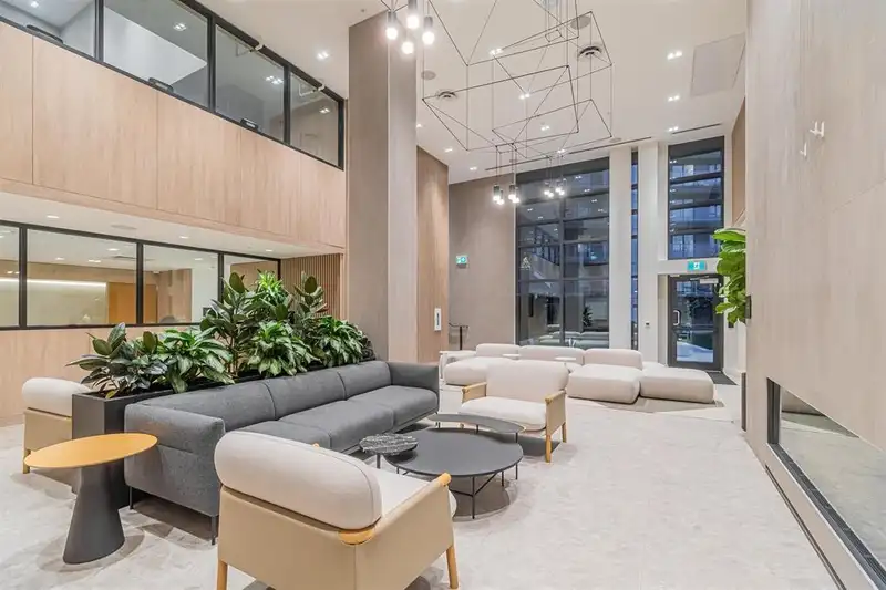 606 6200 MINORU BOULEVARD - photo 2 of 18