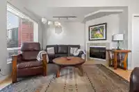 202 2655 MARY HILL ROAD - thumbnail 12