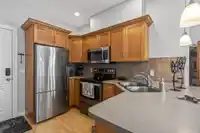202 2655 MARY HILL ROAD - thumbnail 5