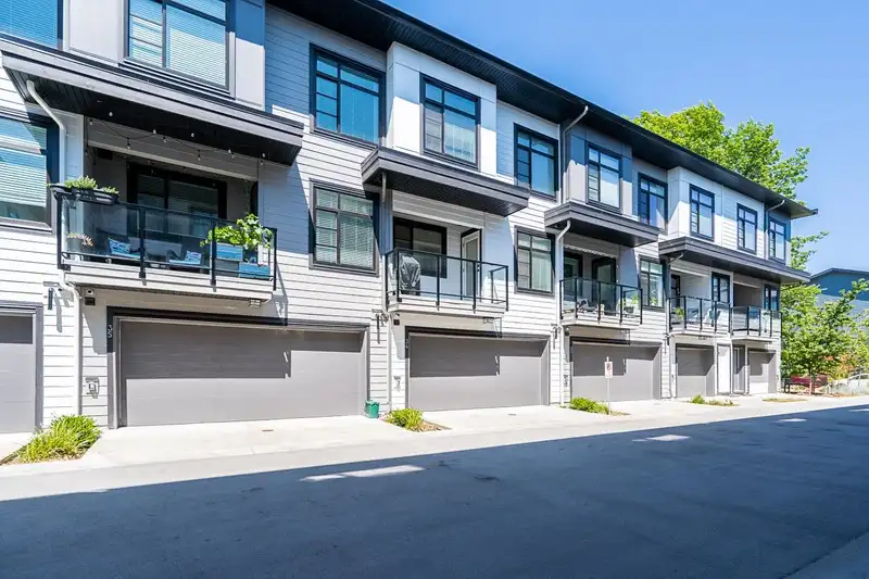 34 7127 193A STREET - photo 1 of 31