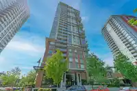 304 3100 WINDSOR GATE - thumbnail 27